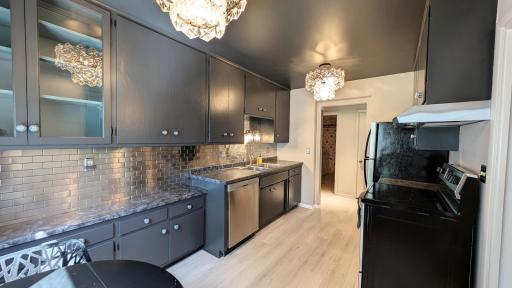 Photo for 100 Imperial Drive W, 204, Saint Paul, MN 55118 - listing #6776148 Lots of storage space in the kitchen as well as the adjacent laundry room.