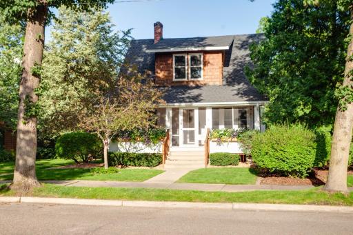 4221 Abbott Avenue S, Minneapolis, MN 55410
