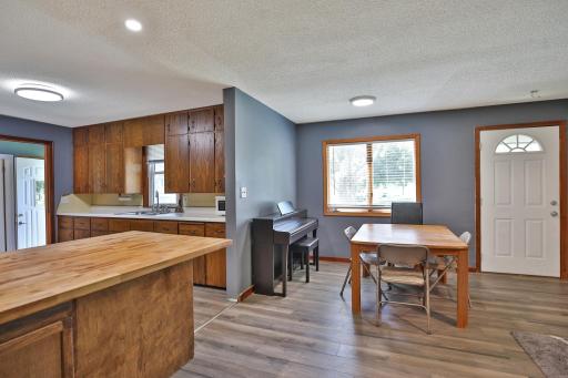 104 Grove Street NW, Brownsdale, MN 55918