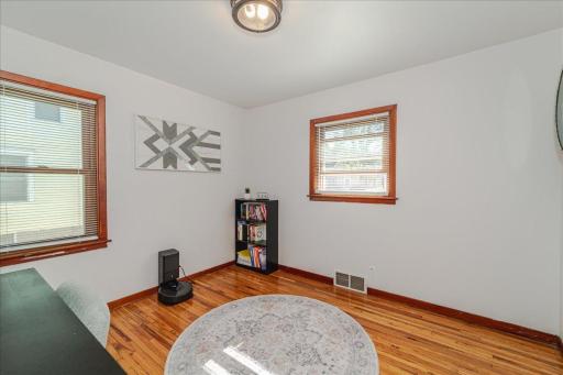 304 S 4th Street, Le Sueur, MN 56058