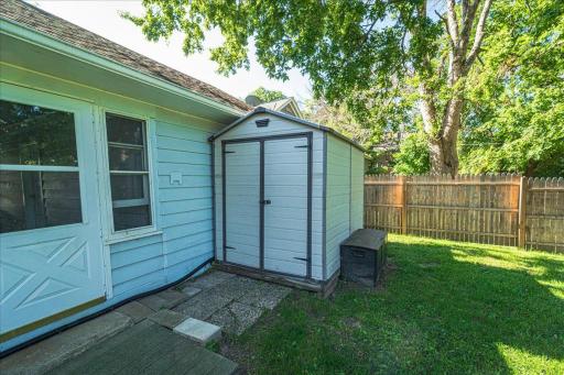 304 S 4th Street, Le Sueur, MN 56058
