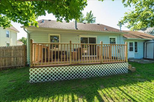 304 S 4th Street, Le Sueur, MN 56058
