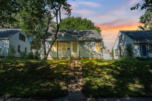 1-web-or-mls-3438 NE Taylor St-35 copy.jpg
