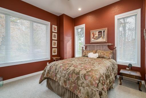 5441 Raven Point Road, Prior Lake, MN 55372
