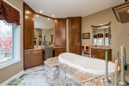 5441 Raven Point Road, Prior Lake, MN 55372