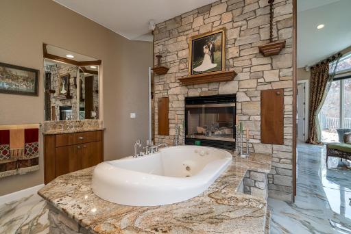 5441 Raven Point Road, Prior Lake, MN 55372