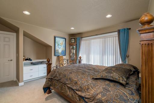5441 Raven Point Road, Prior Lake, MN 55372