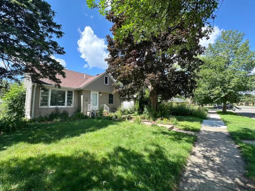 7204 Harriet Avenue, Minneapolis, MN 55423