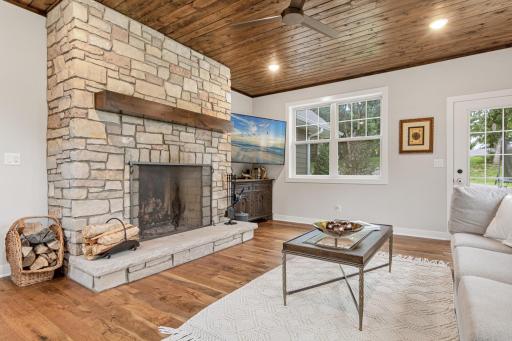 178 Riverview Acres Road, Hudson, WI 54016
