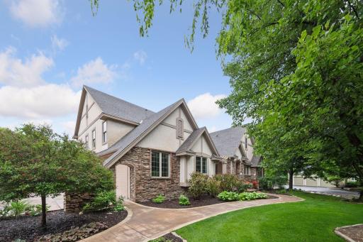 5bedroom, 6 bath, 4 car garage on 1+ acre