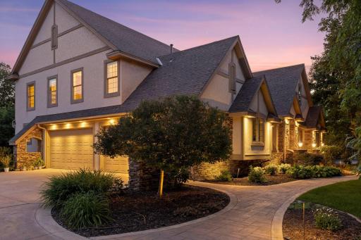 4 car garage, Luxury home in Wild Meadows