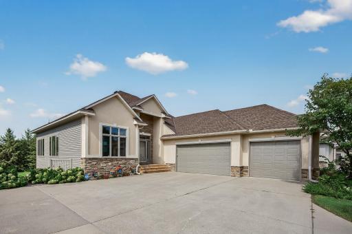 11880 Dunkirk Circle NE, Minneapolis, MN 55449