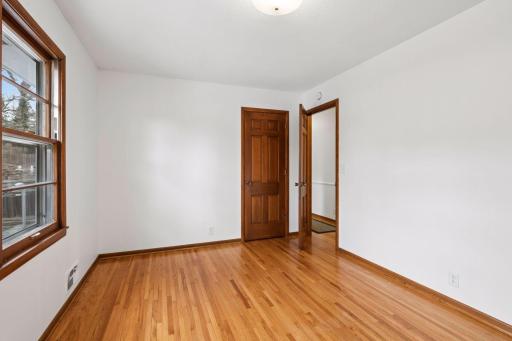 3838 Zenith Avenue S, Minneapolis, MN 55410