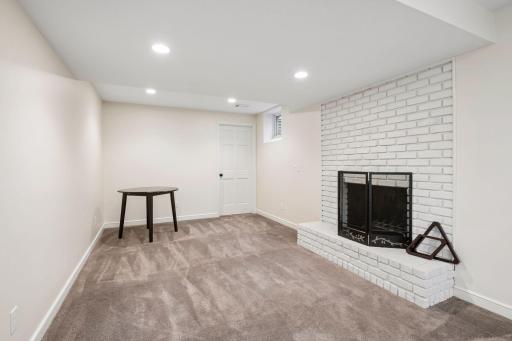 3838 Zenith Avenue S, Minneapolis, MN 55410