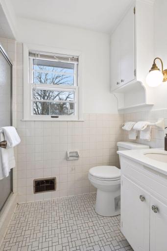3838 Zenith Avenue S, Minneapolis, MN 55410