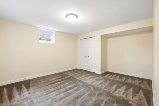 3838 Zenith Avenue S, Minneapolis, MN 55410