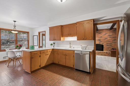 3838 Zenith Avenue S, Minneapolis, MN 55410
