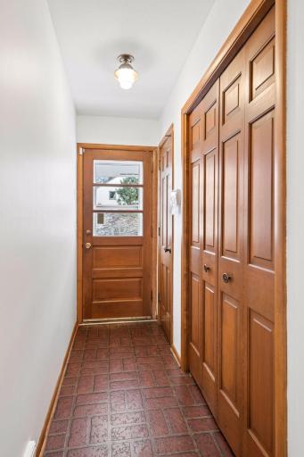 3838 Zenith Avenue S, Minneapolis, MN 55410