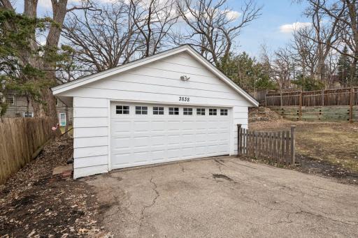3838 Zenith Avenue S, Minneapolis, MN 55410