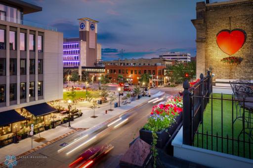 Aerial view from rooftop deck 2 - Broadway Square