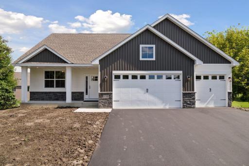5190 Prairie Point, Mayer, MN 55360