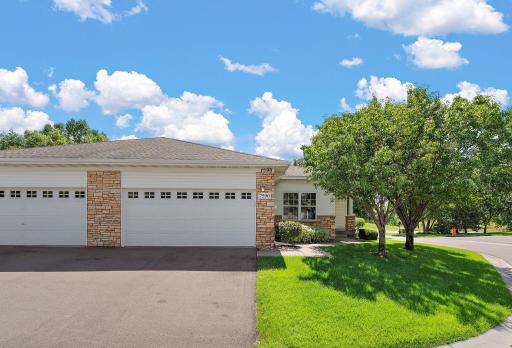 7590 4th Street Lane N, Saint Paul, MN 55128