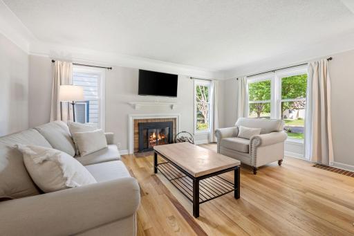 7813 Division Street, Saint Louis Park, MN 55426