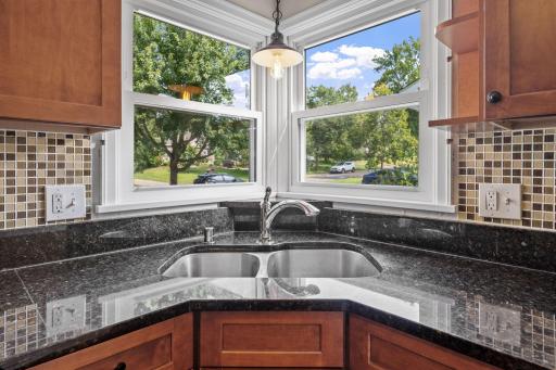 7813 Division Street, Saint Louis Park, MN 55426