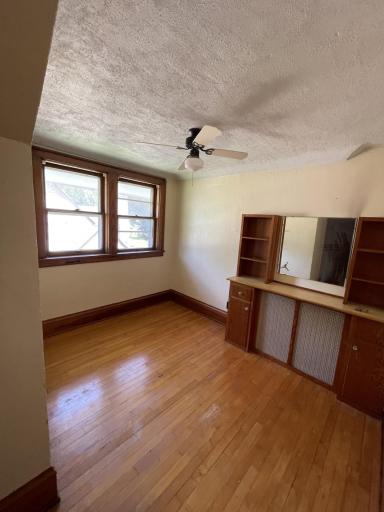 1011 6th Avenue, Mountain Lake, MN 56159