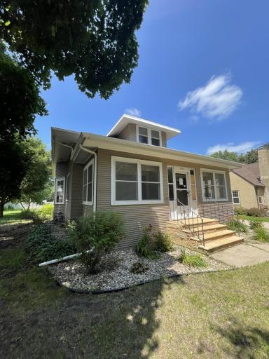 1011 6th Avenue, Mountain Lake, MN 56159