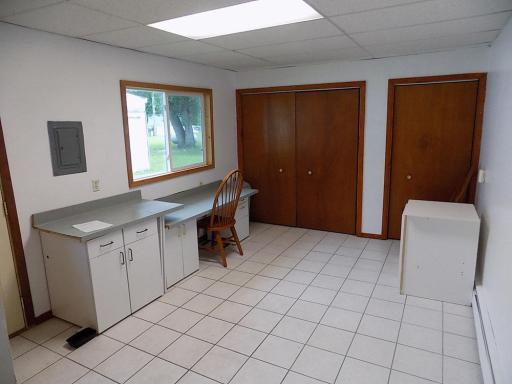 600 Esther Avenue, Lafayette, MN 56054