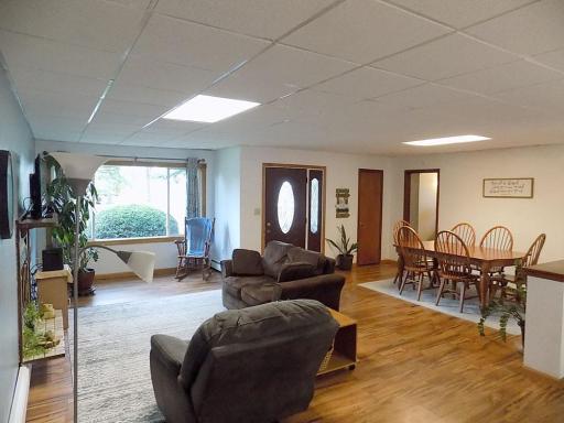 600 Esther Avenue, Lafayette, MN 56054