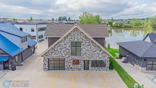 3251 Oak Ridge Loop E, West Fargo, ND-2.jpg