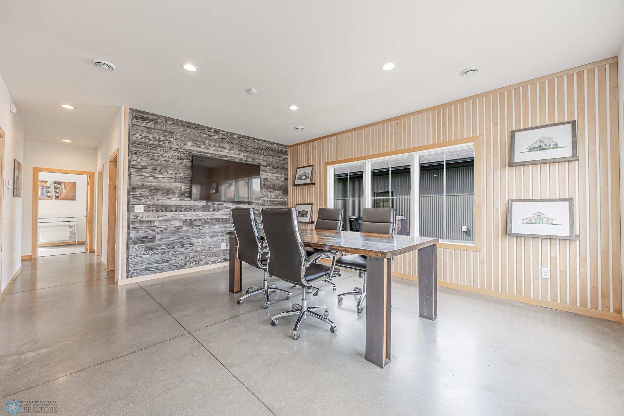 3251 Oak Ridge Loop E, West Fargo, ND-35.jpg