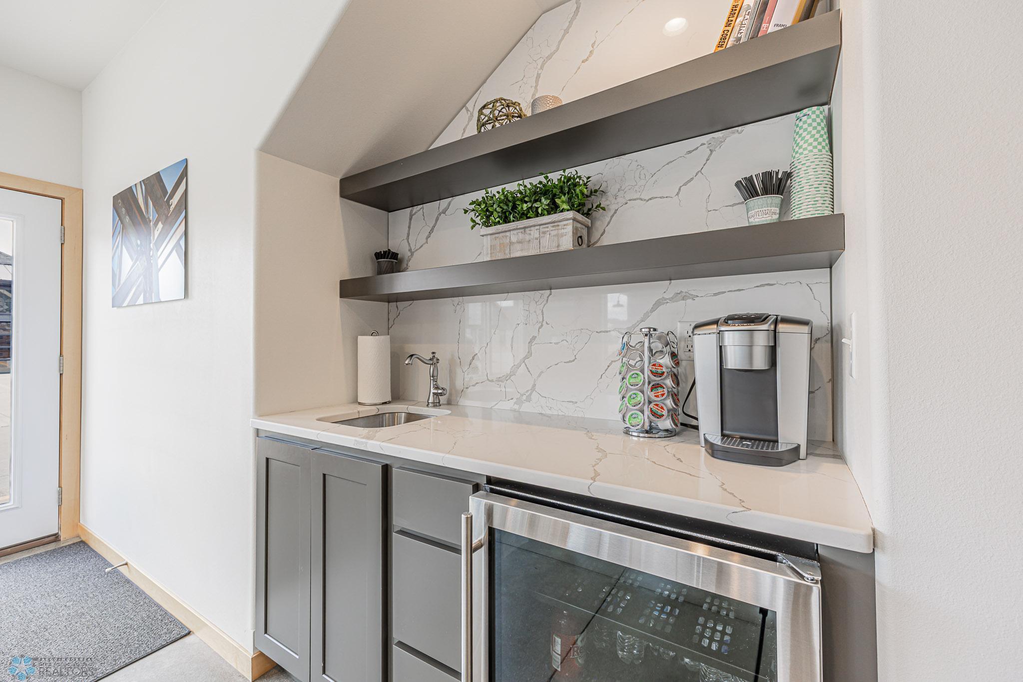 3251 Oak Ridge Loop E, West Fargo, ND-31.jpg