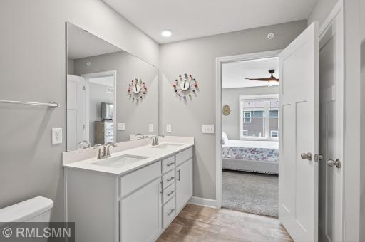 2172 Island Court, Hugo, MN 55038