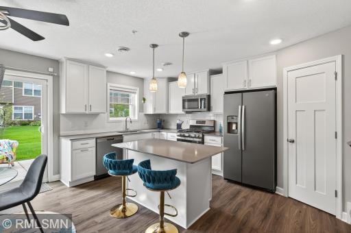 2172 Island Court, Hugo, MN 55038