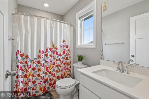 2172 Island Court, Hugo, MN 55038