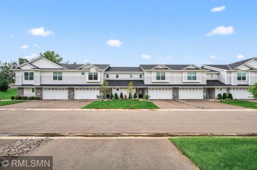 2172 Island Court, Hugo, MN 55038