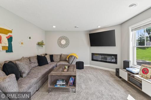 2172 Island Court, Hugo, MN 55038