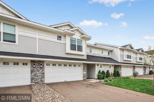2172 Island Court, Hugo, MN 55038
