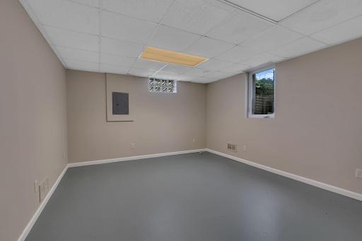 310 Wilson Avenue NE, Saint Cloud, MN 56304