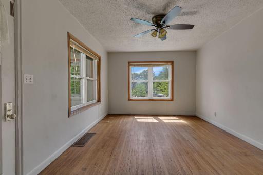 310 Wilson Avenue NE, Saint Cloud, MN 56304
