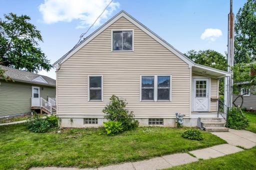 310 Wilson Avenue NE, Saint Cloud, MN 56304