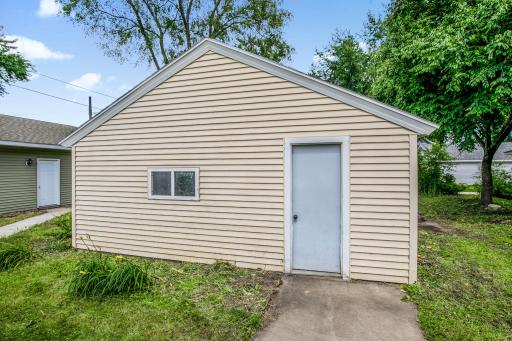 310 Wilson Avenue NE, Saint Cloud, MN 56304
