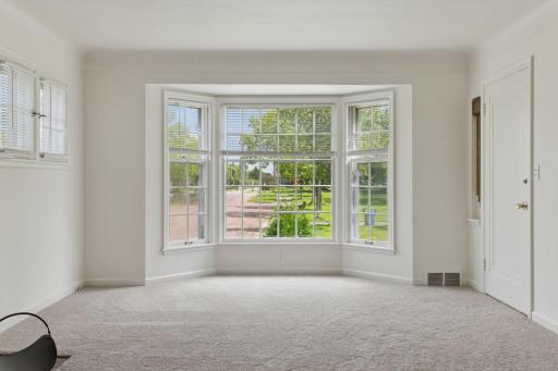4155 York Avenue N, Minneapolis, MN 55422