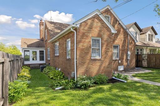 4155 York Avenue N, Minneapolis, MN 55422