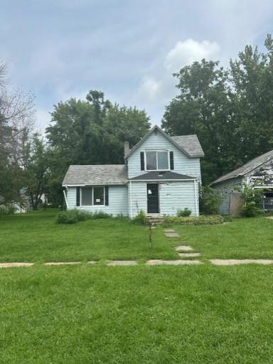 306 Maple Street, Lyle, MN 55953