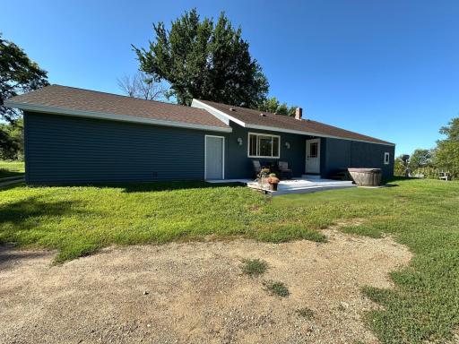 26896 270th Street, Worthington, MN 56187