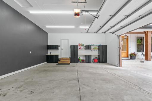 101-web-or-mls-4332 Brookside Ave-101.jpg